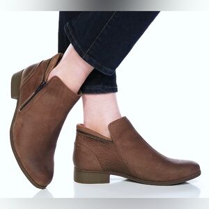 Cobb Hill Crosbie Ankle Zipper Leather Brown Bootie Women’s Size 8.5 EU39.5